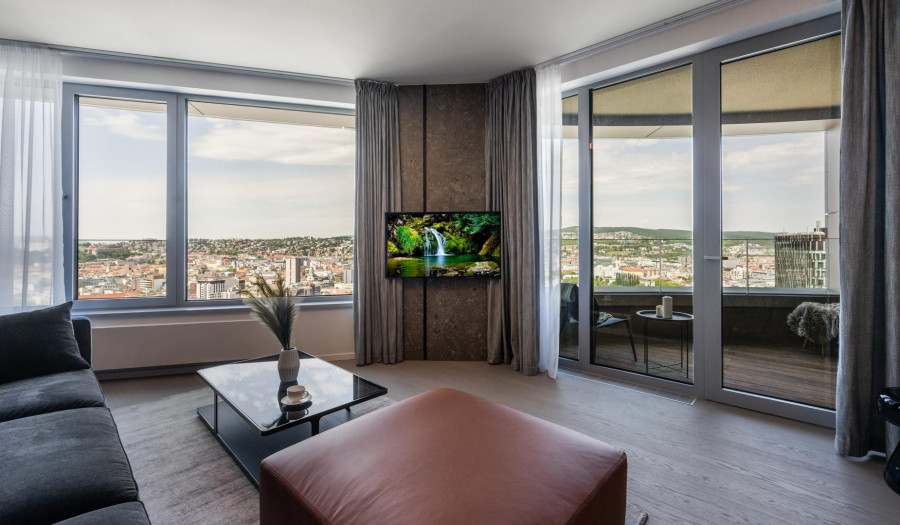 BOSEN | Luxusne zariadený prémiový byt v projekte Sky Park s najlepším výhľadom, 26.poschodie, Čulenova, 93 m2