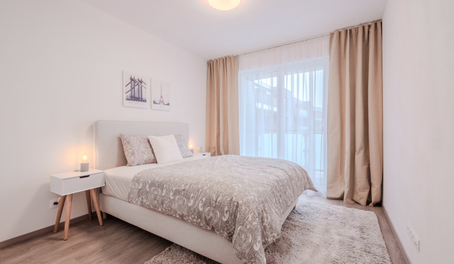 BOSEN | Prenájom zariadený 2-izbový byt s balkónom a garážovým státim, 54 m2, Rezidencia Tabáň, Nitra